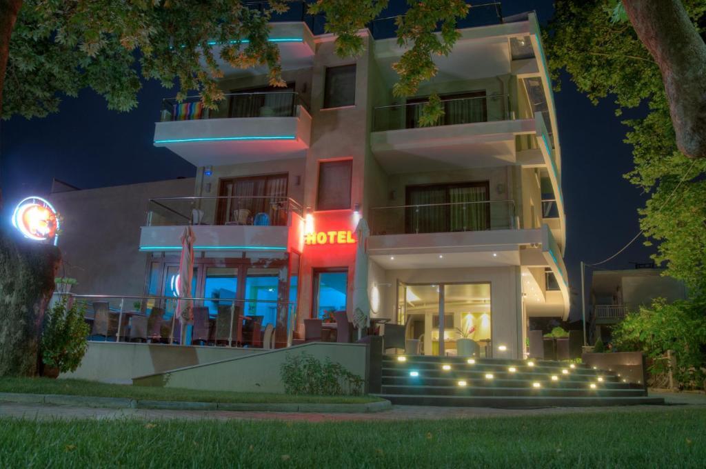 Hotel Ifigenia Лептокария Екстериор снимка